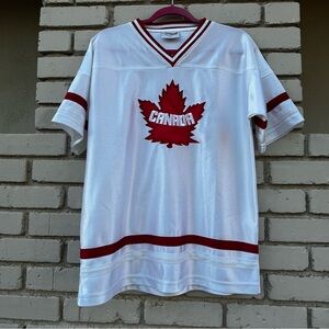 Vtg Impressions Canada Maple Leaf Jersey Top in White & Red - Size Small